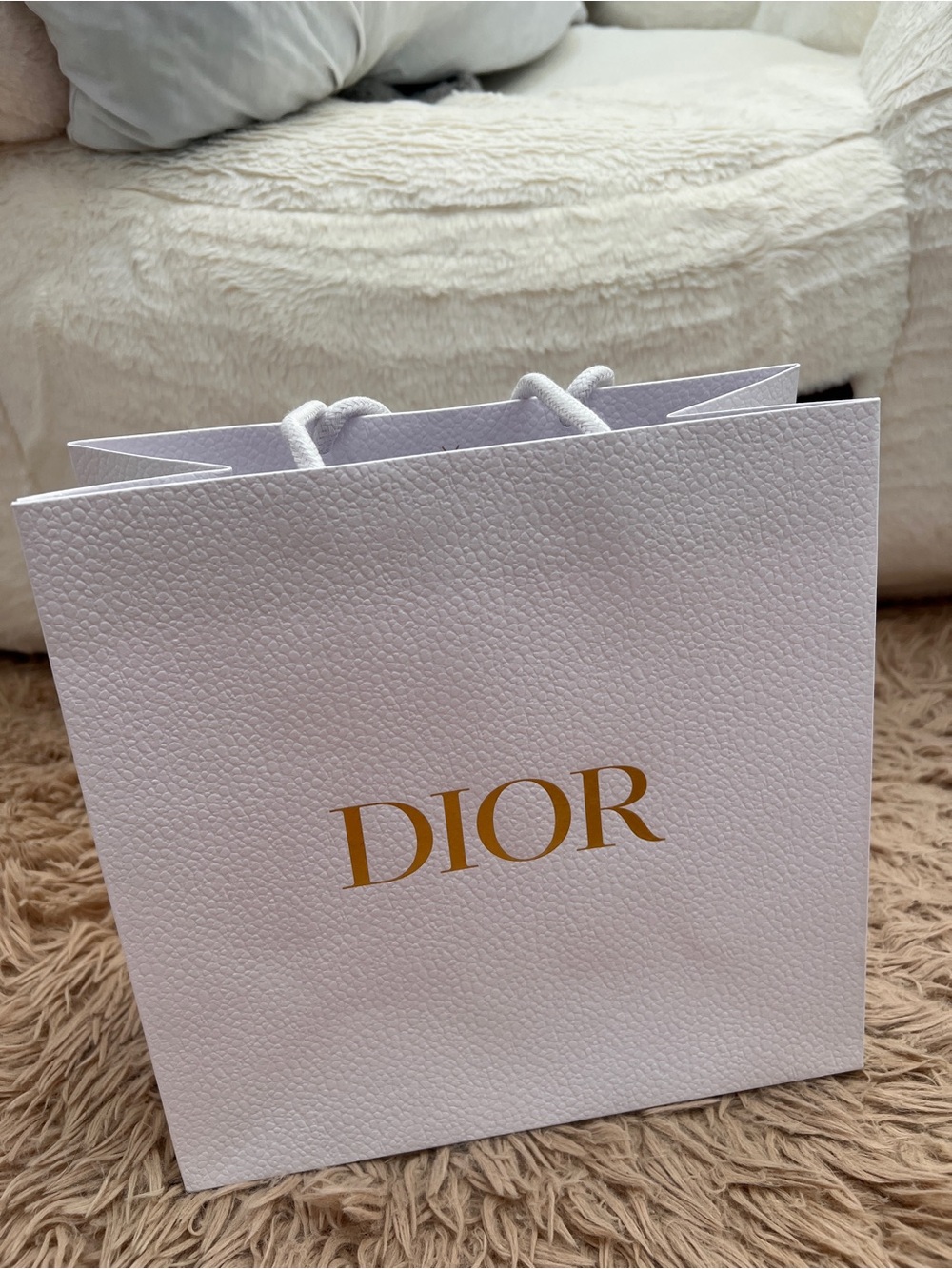 Dior White shopping bag with Gold Logo